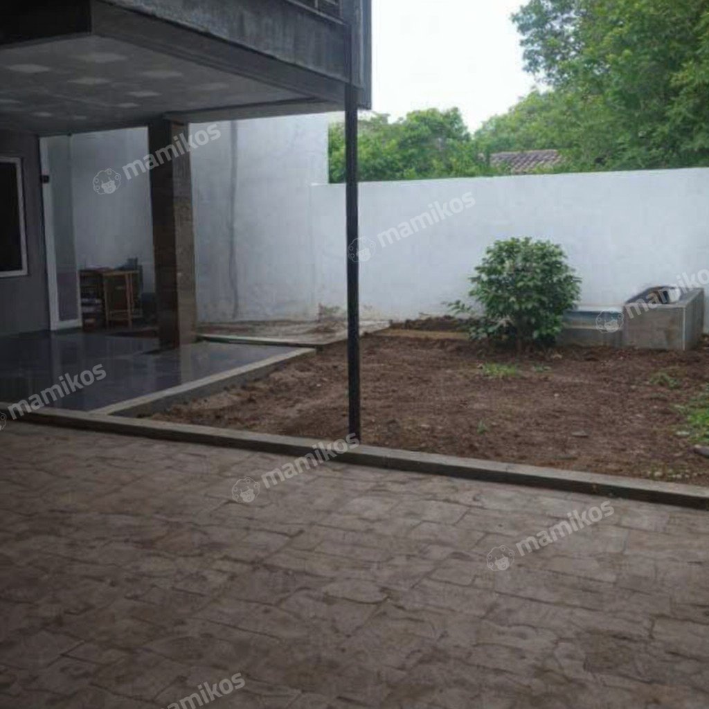 Rumah Sertifikat SHM 6 Kamar Tidur 4 Kamar Mandi Duren Sawit Jakarta Timur - Photo 2