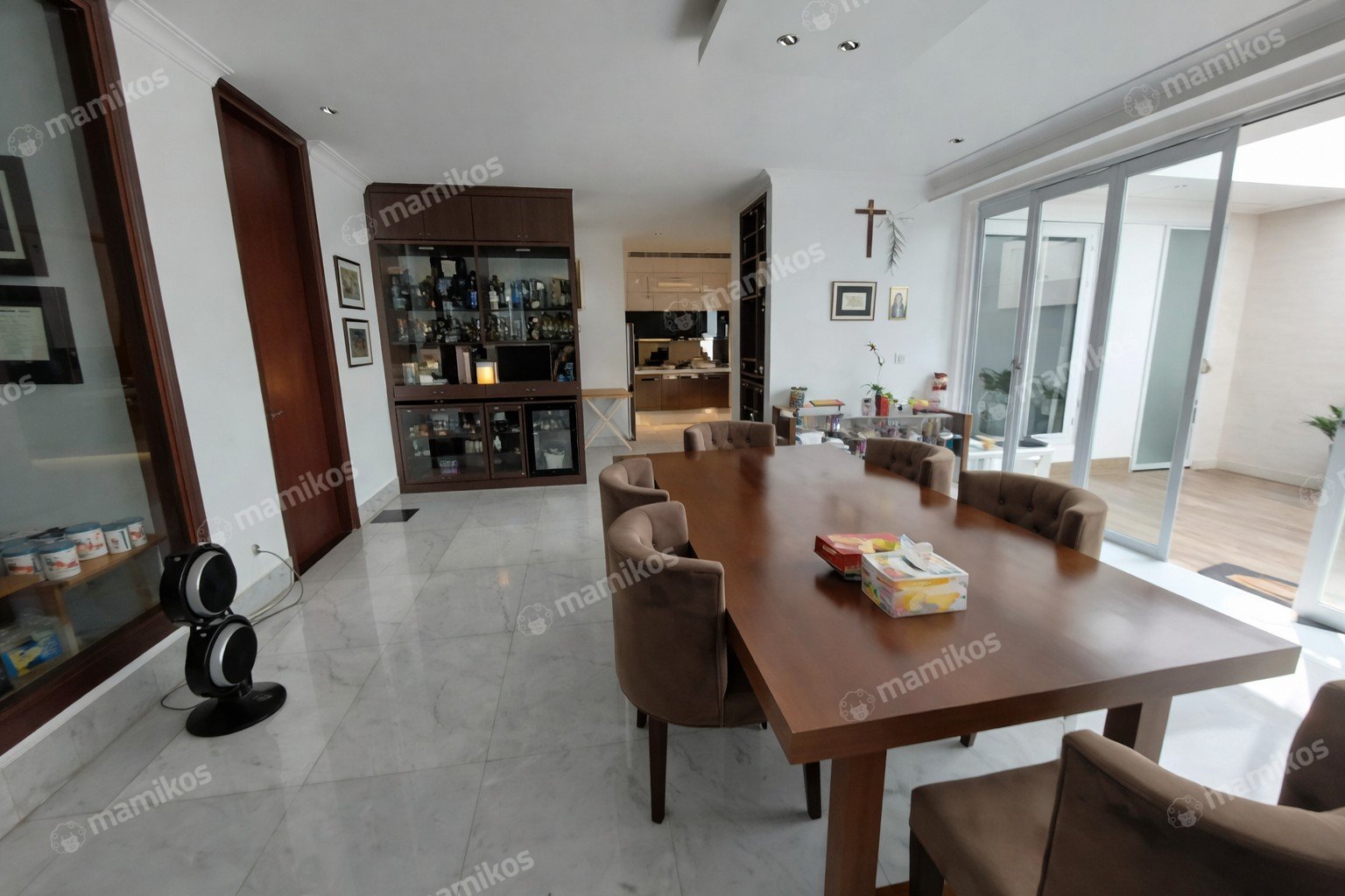Rumah Sertifikat SHM 5 Kamar Tidur 6 Kamar Mandi Pantai Mutiara Jakarta Utara - Photo 2