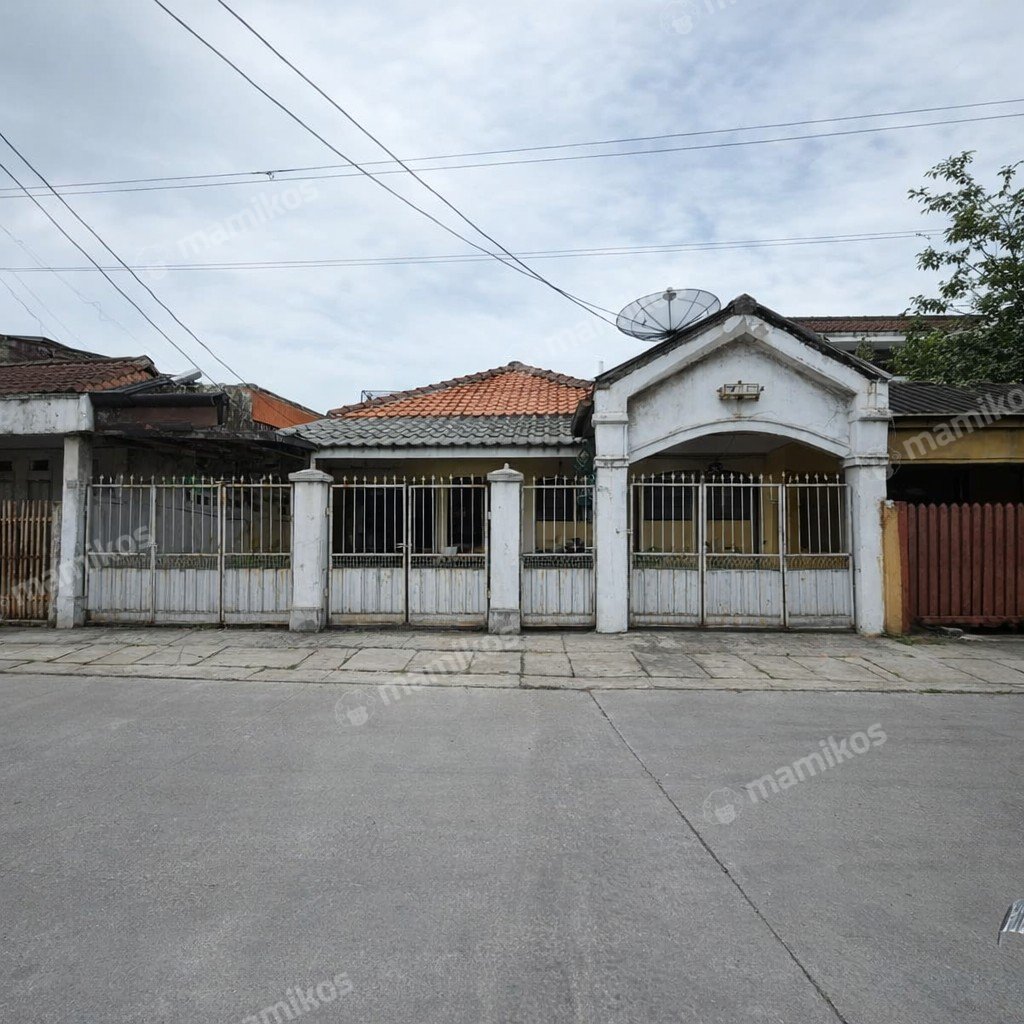 Rumah Sertifikat SHM 6 Kamar Tidur 3 Kamar Mandi Utan Kayu Jakarta Timur - Photo 3