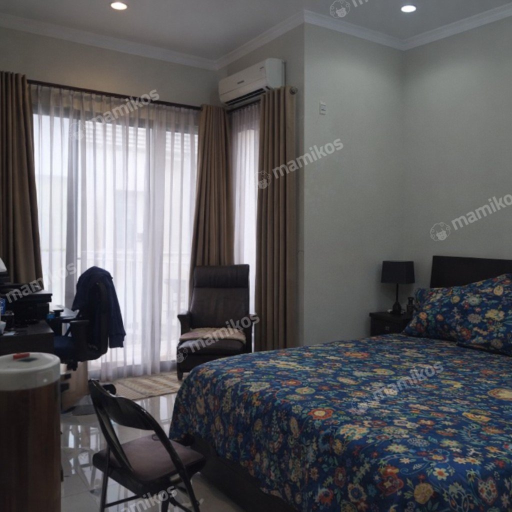 Rumah Sertifikat SHM 4 Kamar Tidur 3 Kamar Mandi Pancoran Jakarta Selatan - Photo 2