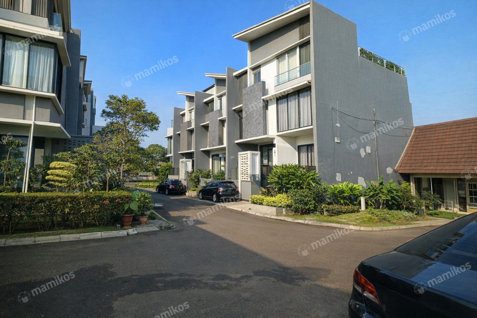 Rumah Sertifikat SHM 4 Kamar Tidur 3 Kamar Mandi Gandaria Jakarta Selatan - Photo 3