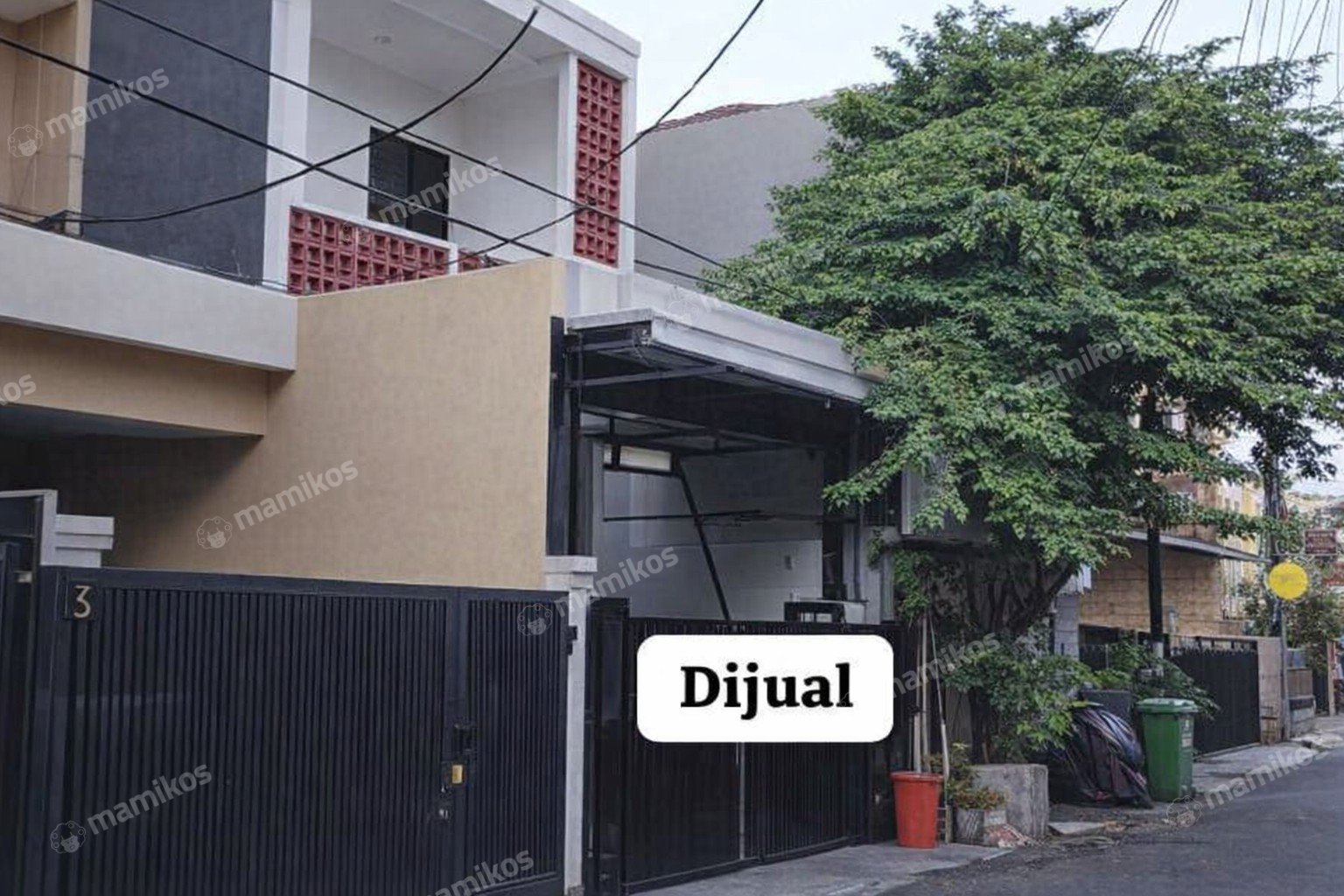 Rumah 3 Kamar Tidur 2 Kamar Mandi 2 Lantai Kayu Putih Jakarta Timur