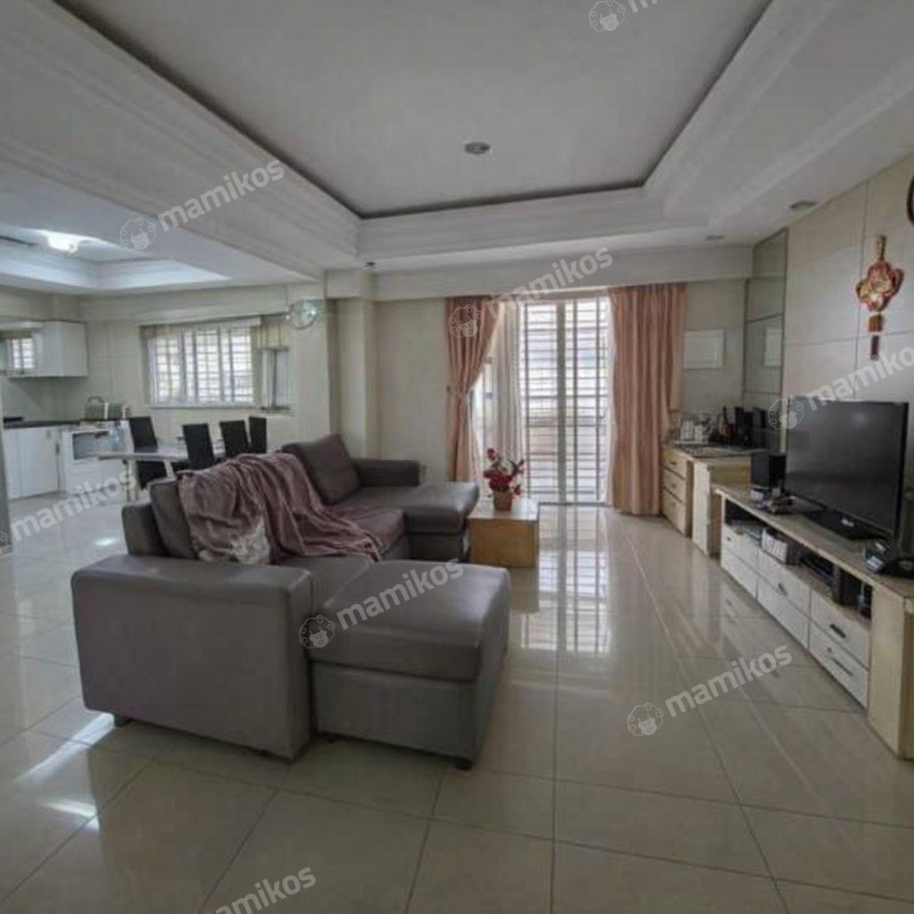 Rumah Sertifikat SHM 4 Kamar Tidur 4 Kamar Mandi Pantai Indah Kapuk Jakarta Utara - Photo 2
