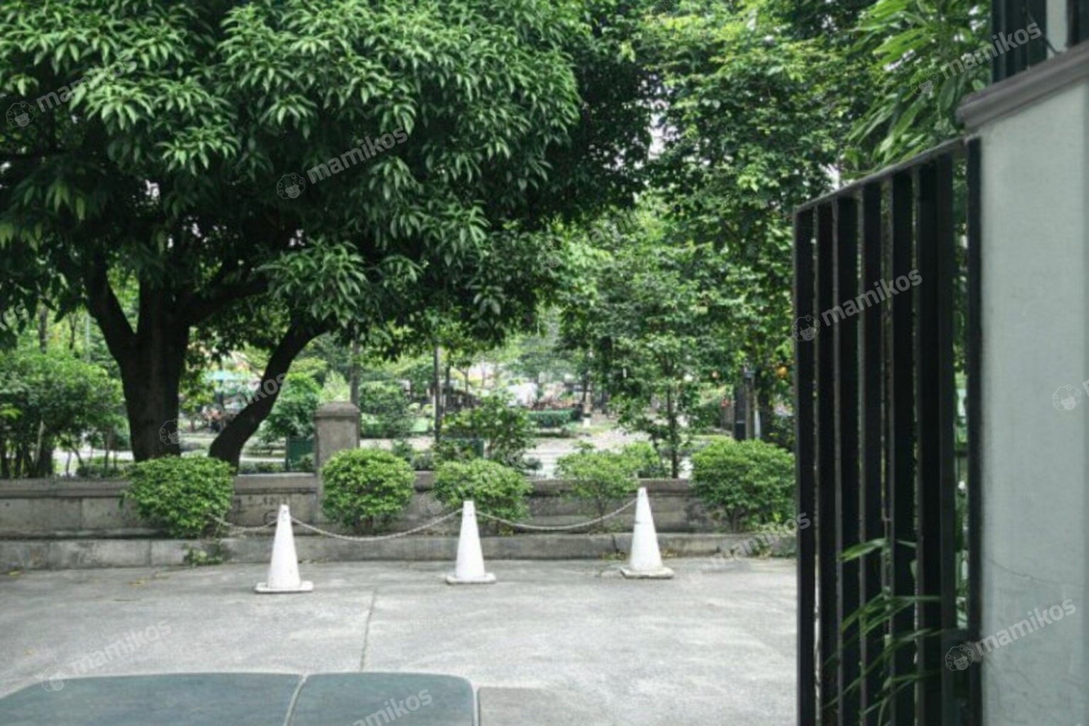 Rumah Sertifikat SHM 5 Kamar Tidur 4 Kamar Mandi Tubagus Angke Jakarta Barat - Photo 3