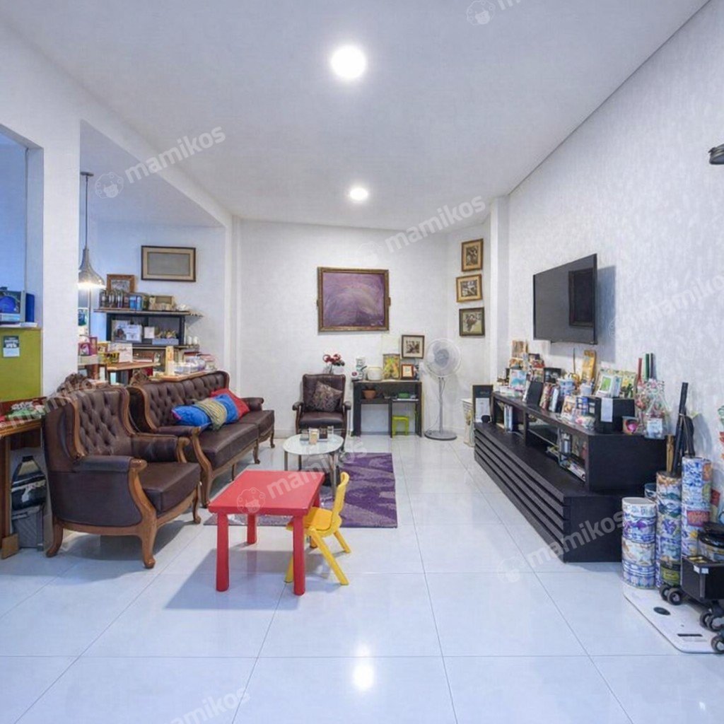 Rumah Sertifikat SHM 4 Kamar Tidur 3 Lantai Sektor 3 - Bintaro Jakarta Selatan - Photo 2