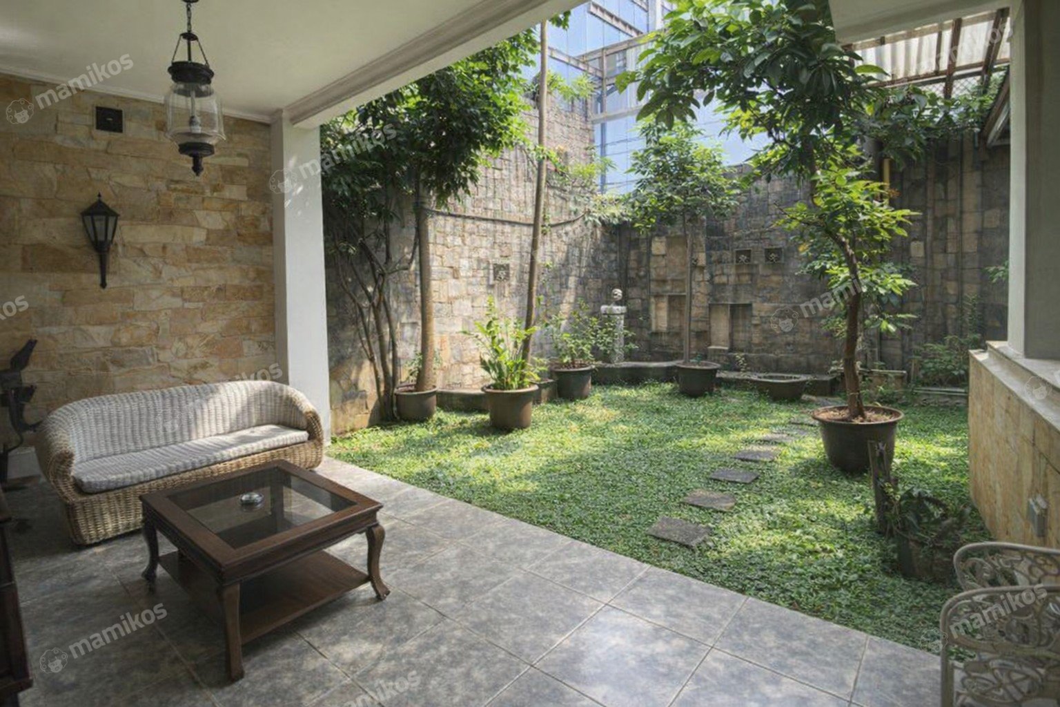 Rumah Sertifikat SHM 7 Kamar Tidur 5 Kamar Mandi Duren Tiga Jakarta Selatan