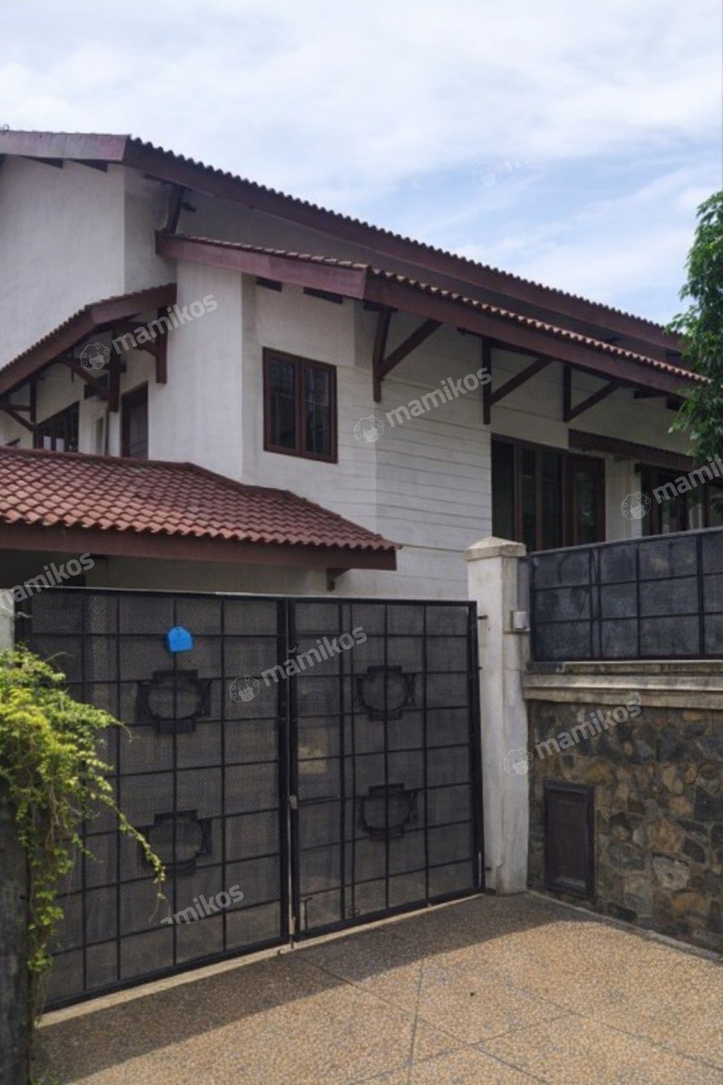 Rumah Sertifikat SHM 7 Kamar Tidur 4 Kamar Mandi Duren Sawit Jakarta Timur - Photo 2