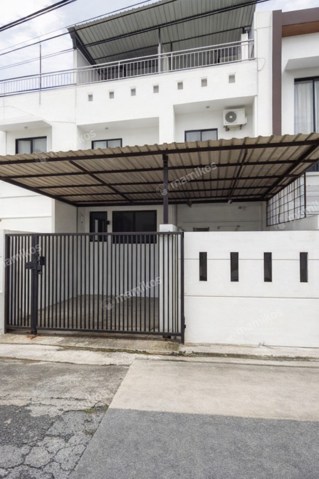Rumah Sertifikat SHM 4 Kamar Tidur 4 Kamar Mandi Green Ville Jakarta Barat - Photo 2