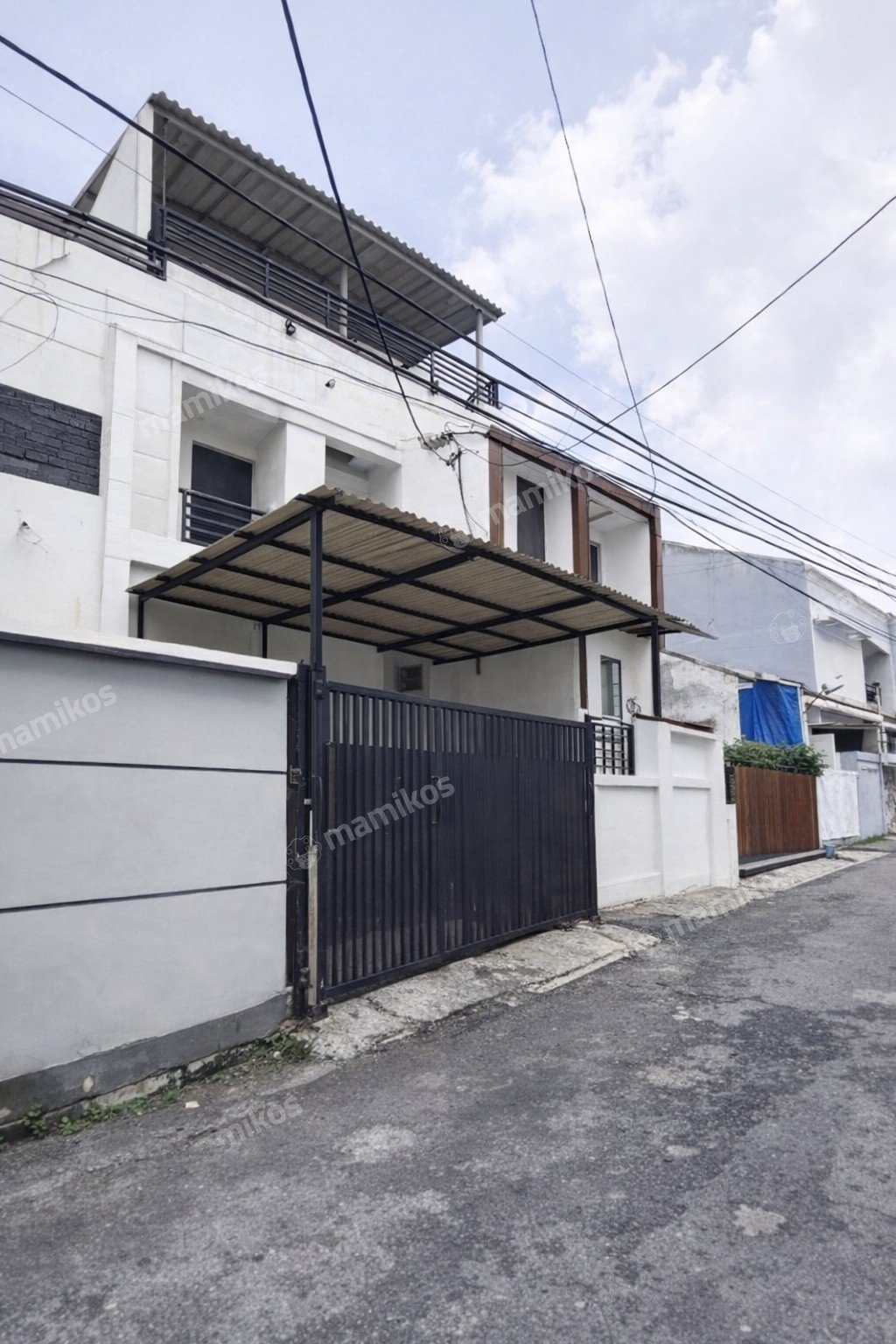 Rumah Sertifikat SHM 4 Kamar Tidur 4 Kamar Mandi Green Ville Jakarta Barat - Photo 3