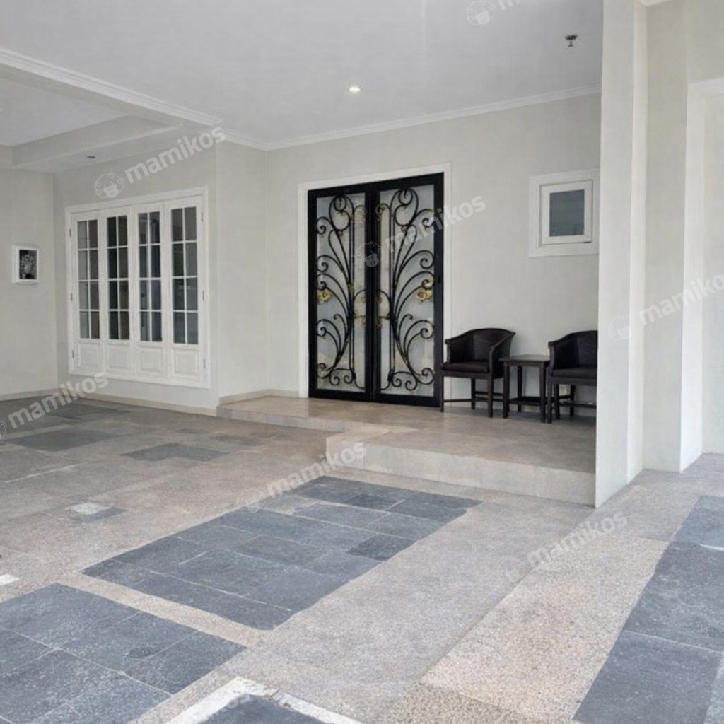 Rumah Sertifikat SHM 3 Kamar Tidur 4 Kamar Mandi Lebak Bulus Jakarta Selatan - Photo 2