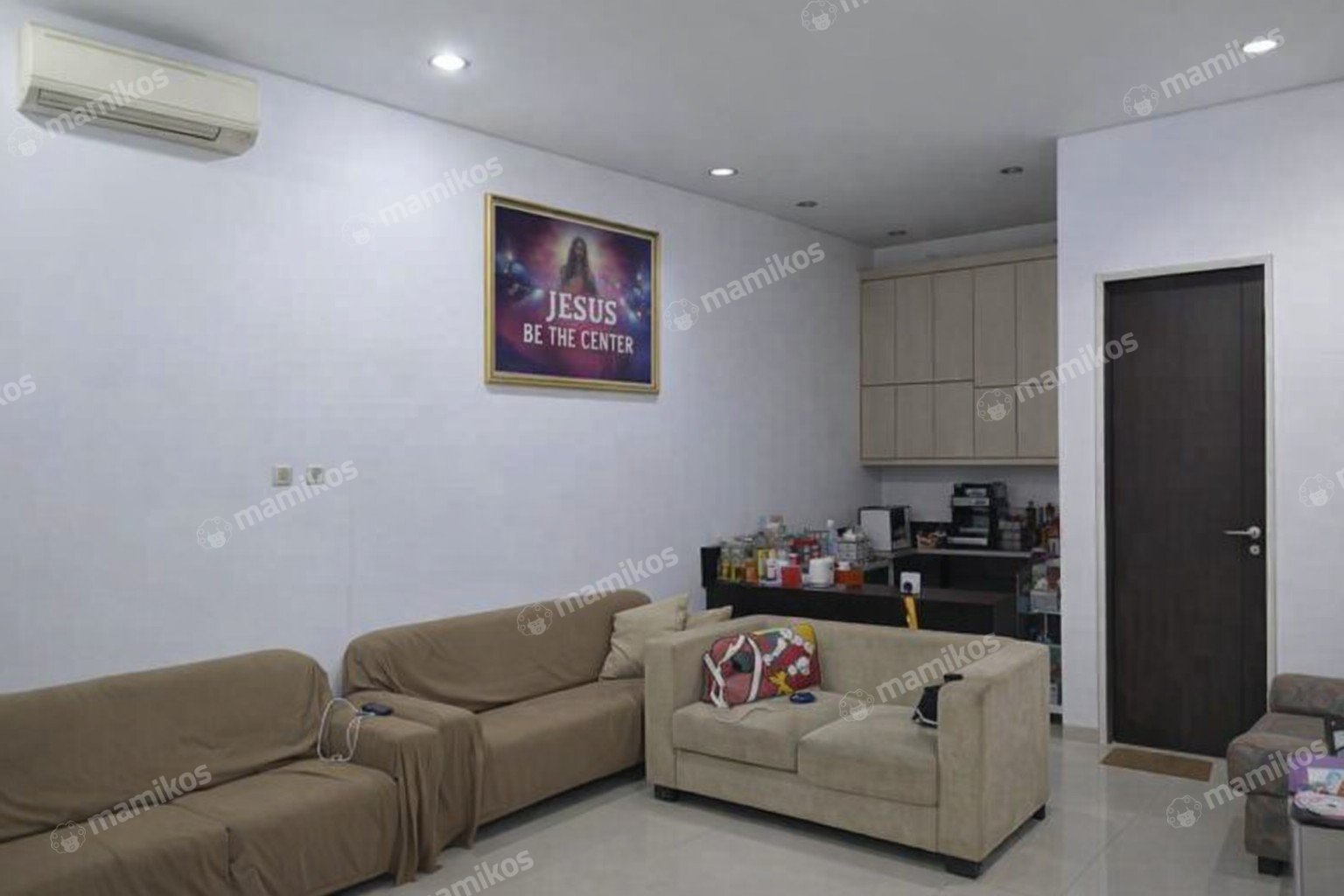 Rumah Sertifikat SHM 4 Kamar Tidur 3 Kamar Mandi Daan Mogot Jakarta Barat