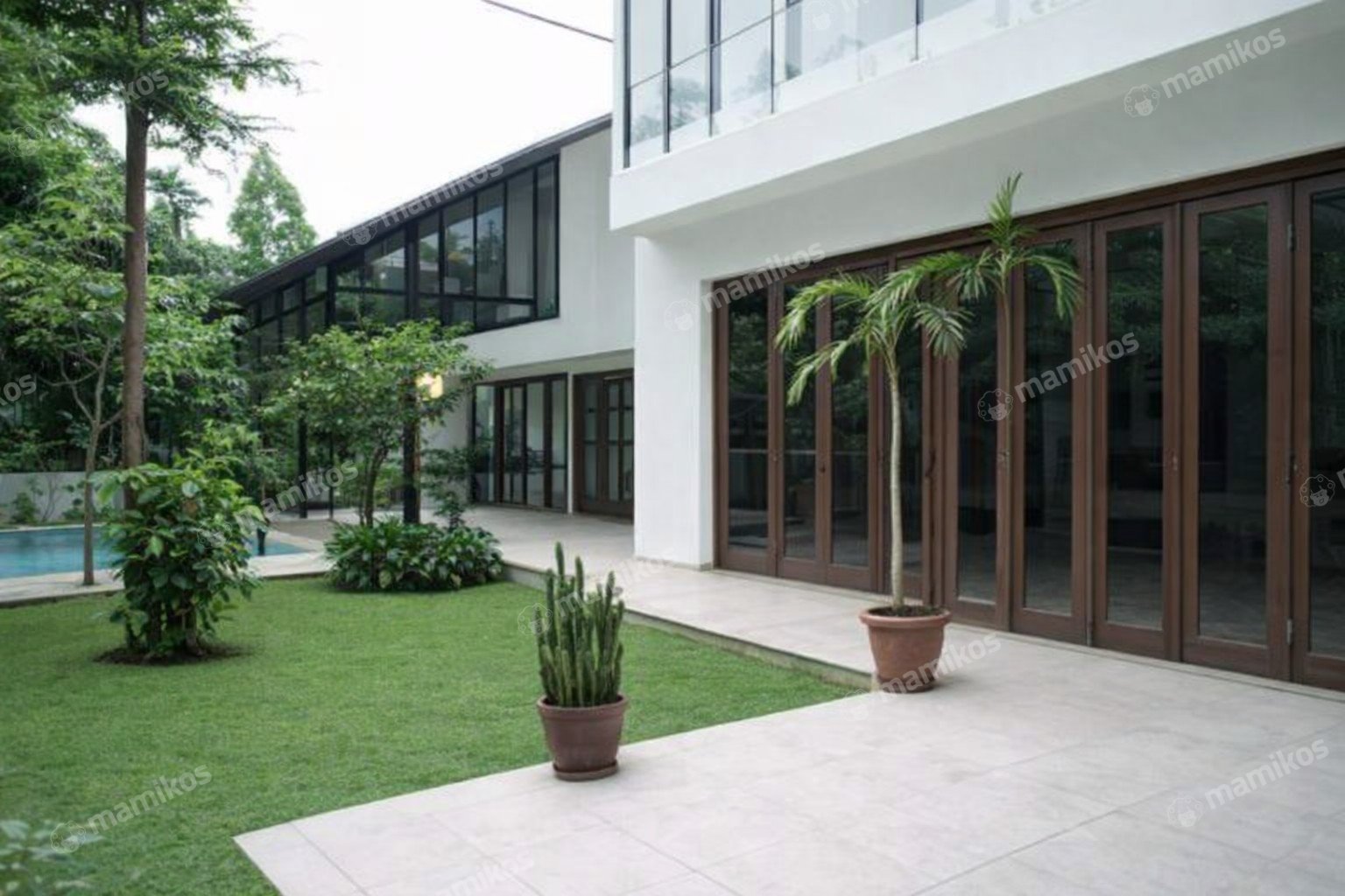 Rumah Sertifikat SHM 5 Kamar Tidur 4 Kamar Mandi Kemang Jakarta Selatan - Photo 2
