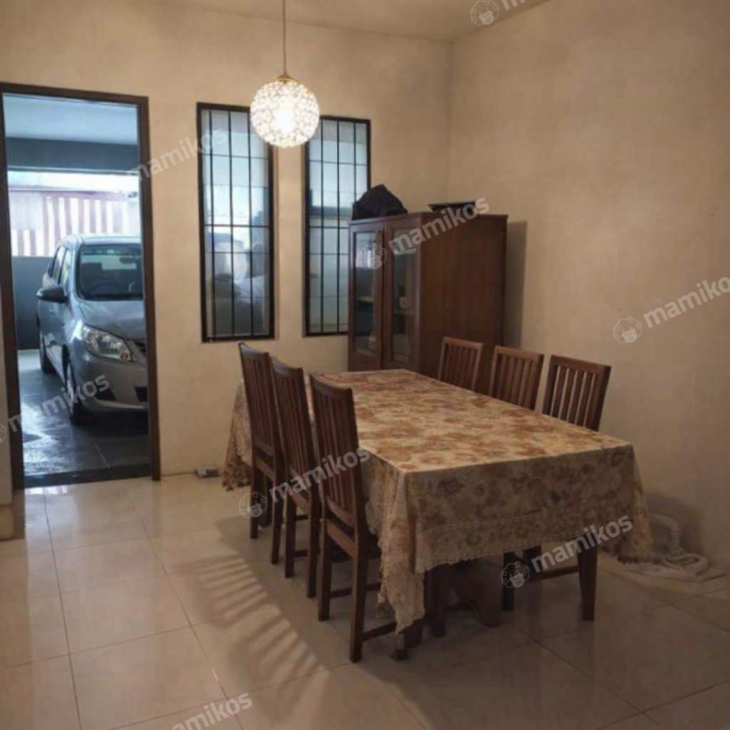 Rumah Sertifikat SHM 7 Kamar Tidur 4 Kamar Mandi Tanjung Duren Utara Jakarta Barat - Photo 3