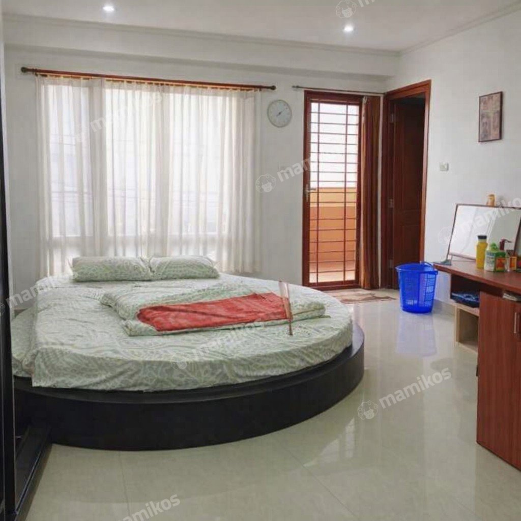 Rumah Sertifikat SHM 7 Kamar Tidur 7 Kamar Mandi Palmerah Jakarta Barat - Photo 4