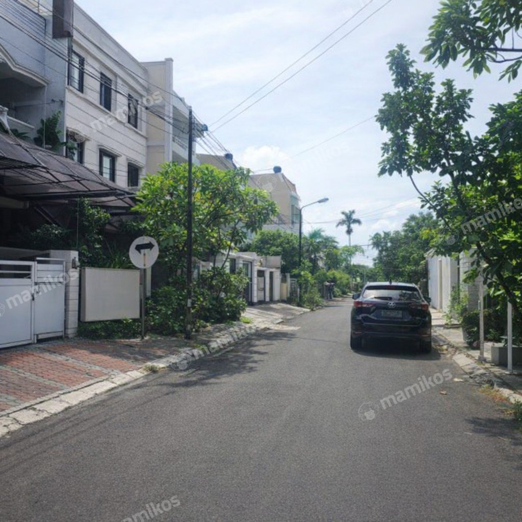 Rumah Sertifikat SHM 4 Kamar Tidur 3 Kamar Mandi Kembangan Jakarta Barat - Photo 2