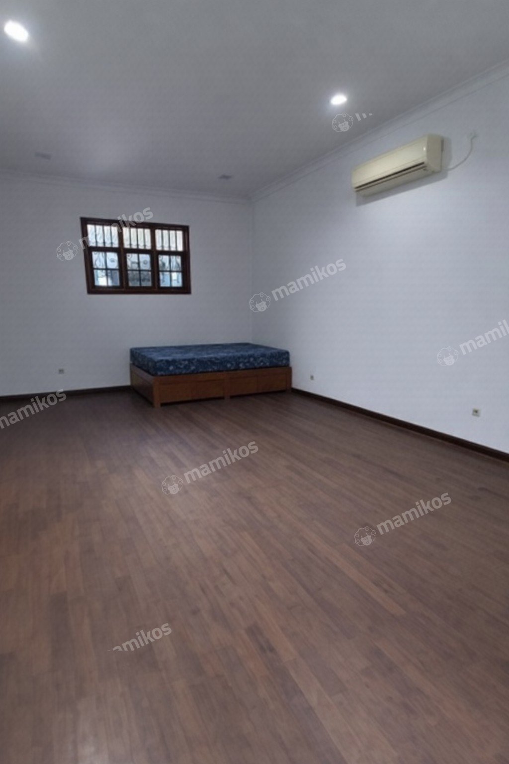 Rumah Sertifikat SHM 2 Kamar Tidur 3 Kamar Mandi Tambora Jakarta Barat - Photo 4