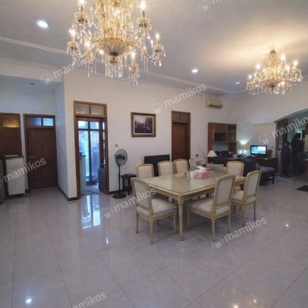 Rumah 4 Kamar Tidur 4 Kamar Mandi Kebayoran Baru Jakarta Selatan - Photo 5
