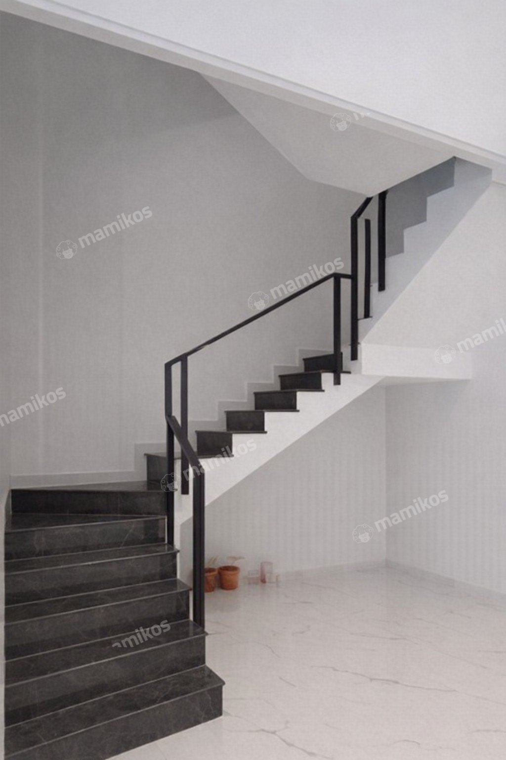 Rumah Sertifikat SHM 4 Kamar Tidur 4 Kamar Mandi Sunrise Garden Jakarta Barat - Photo 2