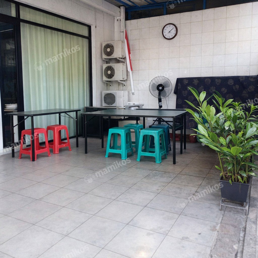 Rumah Sertifikat SHM 3 Kamar Tidur 2 Kamar Mandi Citra Garden Jakarta Barat - Photo 5