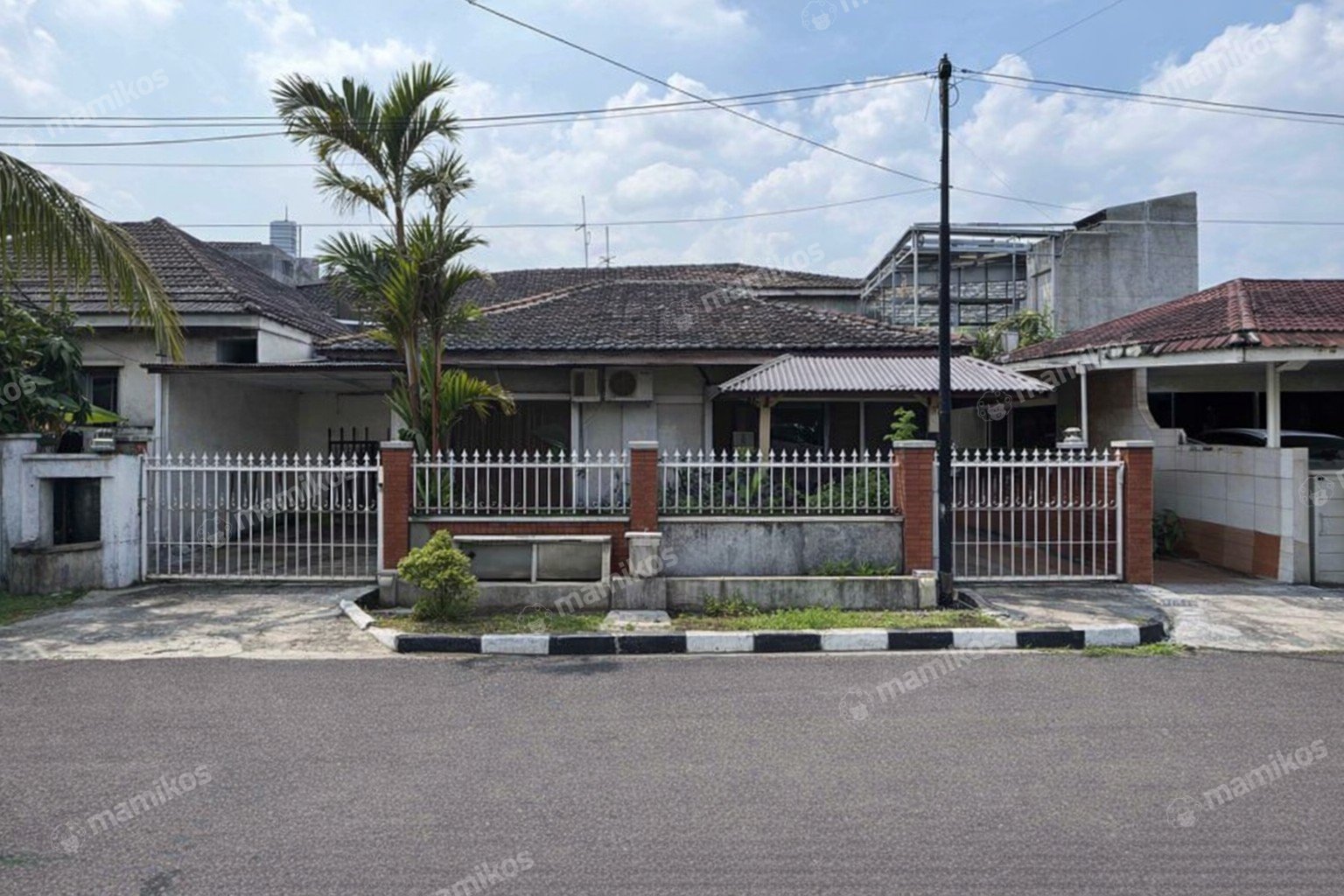 Rumah 5 Kamar Tidur 3 Kamar Mandi 1 Lantai Kalibata Jakarta Selatan