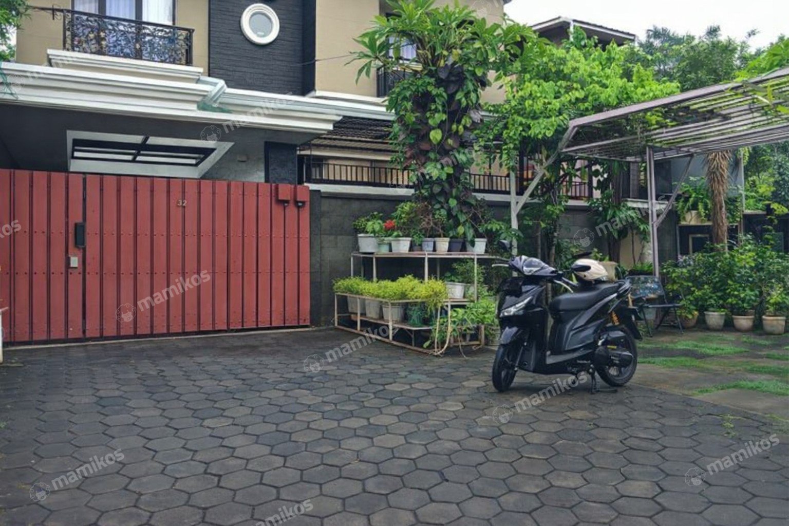 Rumah Sertifikat SHM 6 Kamar Tidur 5 Kamar Mandi Cipinang Jakarta Timur