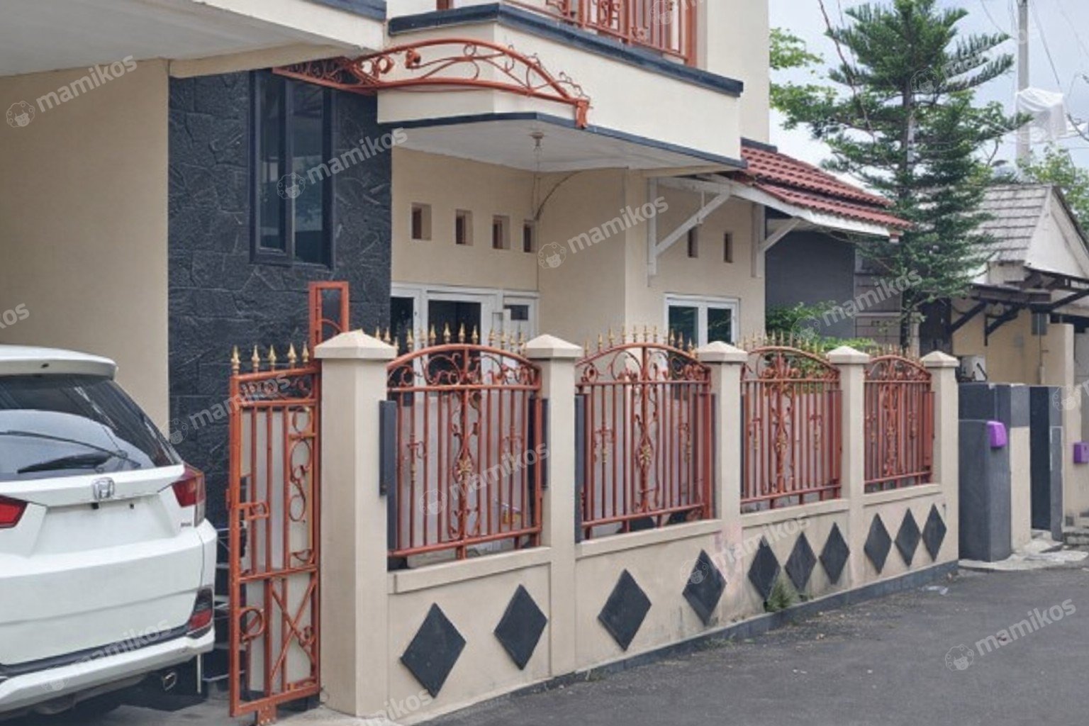 Rumah Sertifikat SHM 4 Kamar Tidur 2 Kamar Mandi Cijantung Jakarta Timur