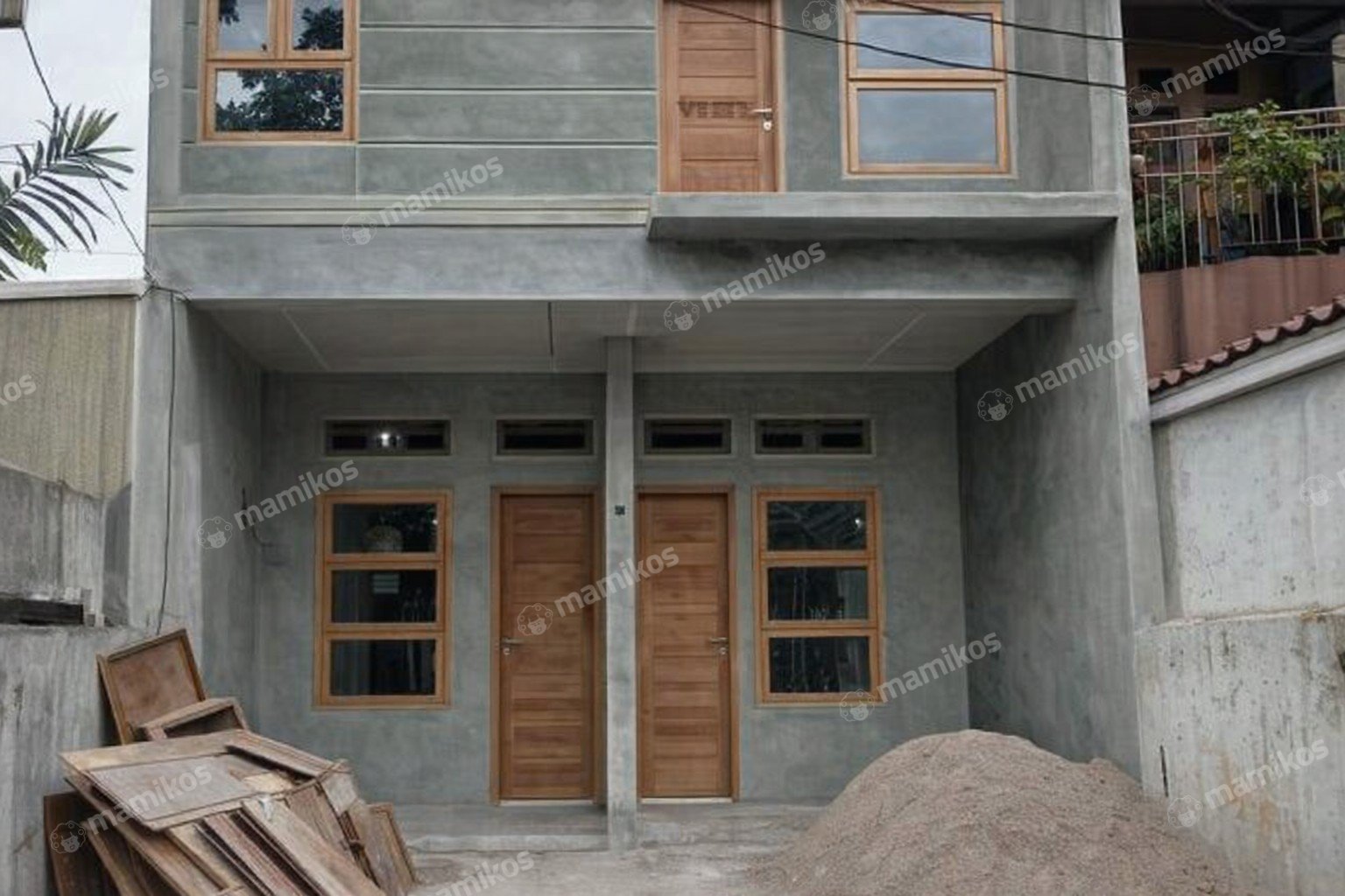 Rumah Sertifikat SHM 4 Kamar Tidur 3 Kamar Mandi Pondok Kelapa Jakarta Timur