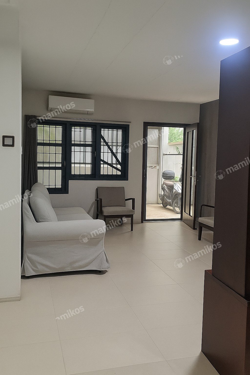 Rumah Sertifikat SHM 5 Kamar Tidur 3 Kamar Mandi Kelapa Gading Jakarta Utara - Photo 2