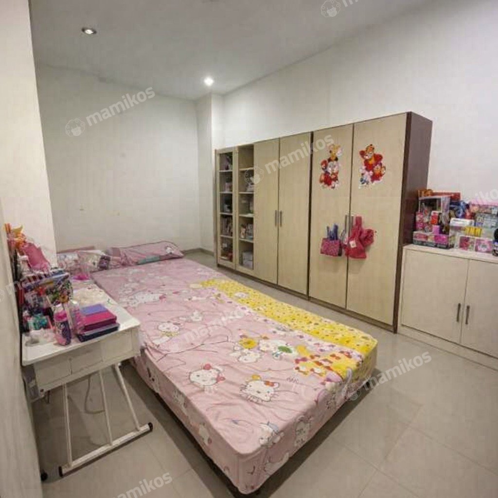 Rumah Sertifikat SHM 3 Kamar Tidur 3 Kamar Mandi Daan Mogot Jakarta Barat - Photo 2