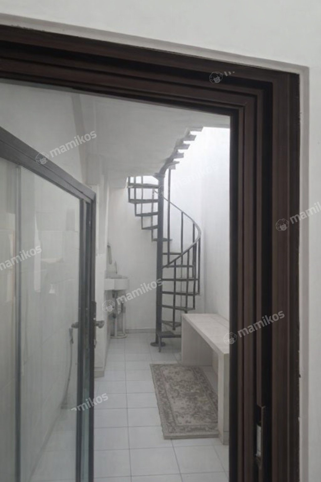 Rumah Sertifikat SHM 3 Kamar Tidur 2 Kamar Mandi Taman Surya Jakarta Barat - Photo 3