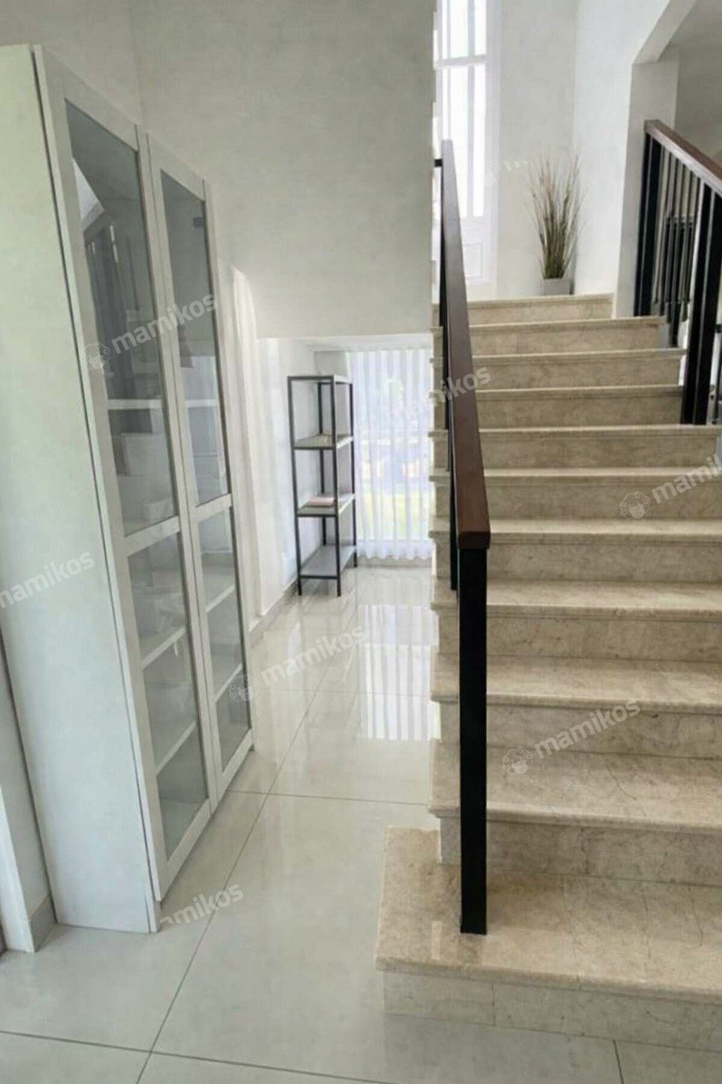 Rumah Sertifikat HGB 3 Kamar Tidur 3 Kamar Mandi Pantai Indah Kapuk Jakarta Utara - Photo 5