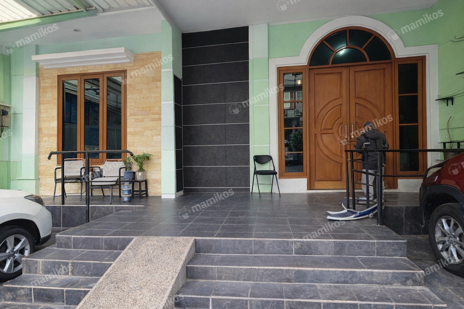 Rumah Sertifikat SHM 4 Kamar Tidur 2 Kamar Mandi Kelapa Gading Jakarta Utara - Photo 4