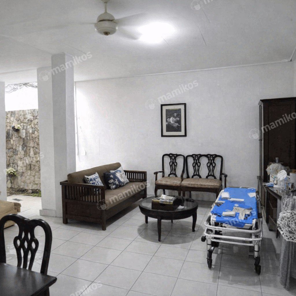 Rumah Sertifikat SHM 4 Kamar Tidur 2 Kamar Mandi Kayu Putih Jakarta Timur - Photo 4
