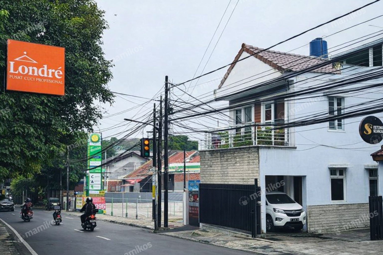 Rumah Sertifikat SHM 8 Kamar Tidur 8 Kamar Mandi Cilandak Jakarta Selatan
