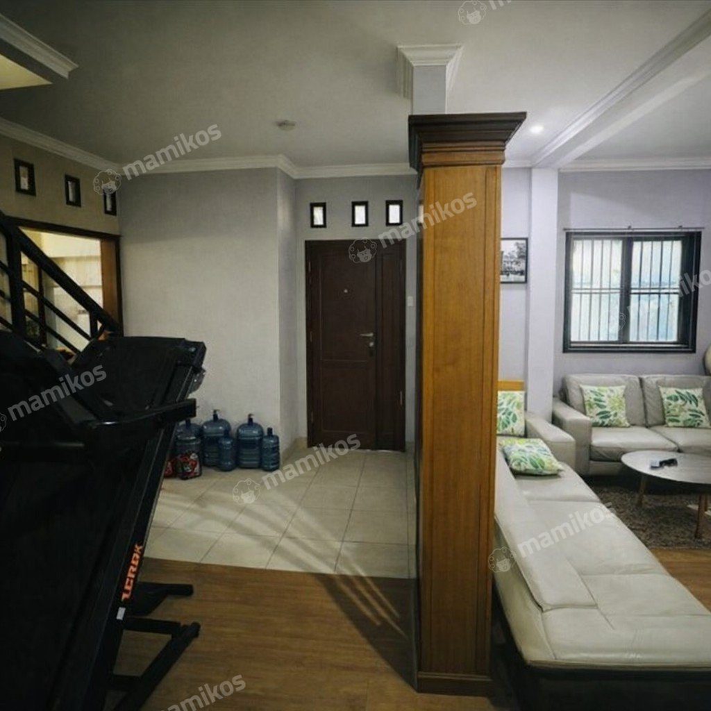 Rumah Sertifikat SHM 8 Kamar Tidur 8 Kamar Mandi Cilandak Jakarta Selatan - Photo 3