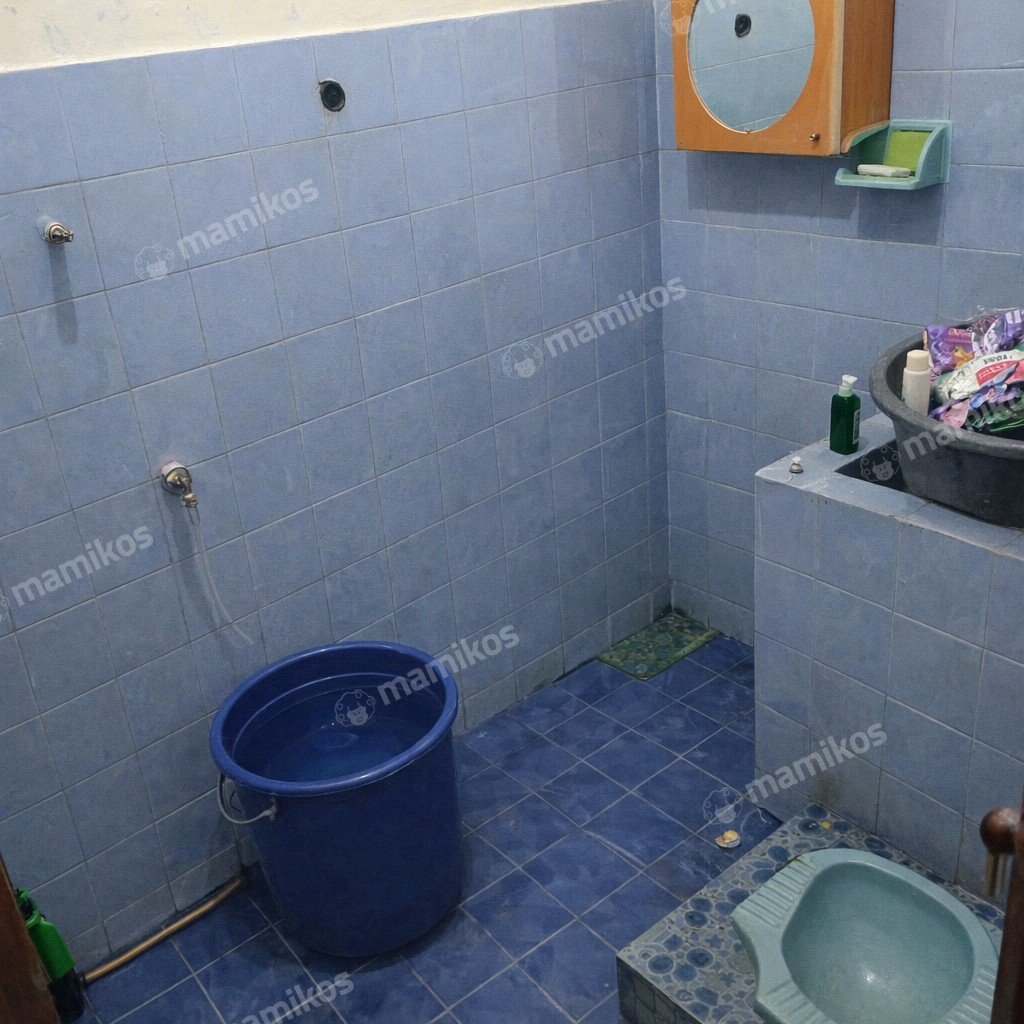 Rumah Sertifikat SHM 17 Kamar Tidur 15 Kamar Mandi Cakung Jakarta Timur - Photo 2