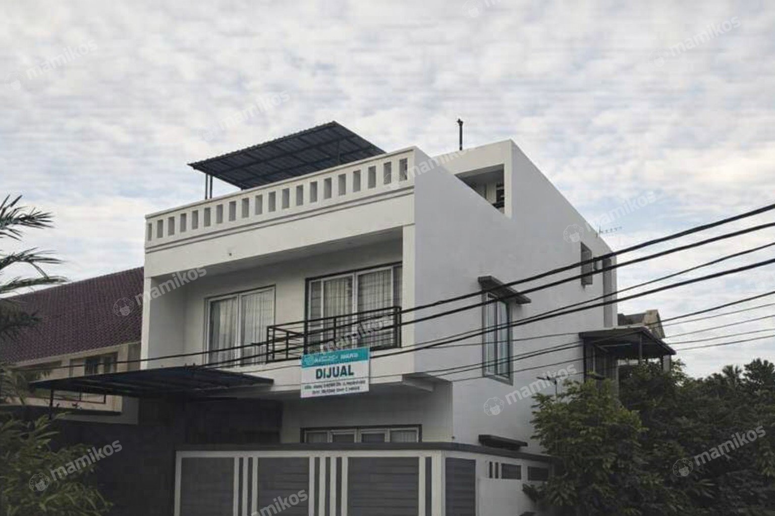Rumah Sertifikat SHM 7 Kamar Tidur 4 Kamar Mandi Cengkareng Jakarta Barat