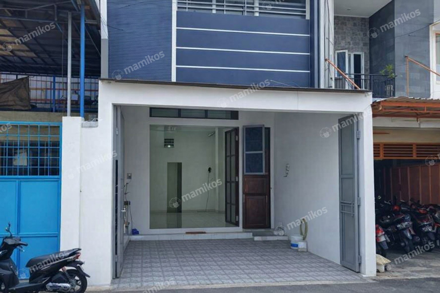 Rumah Sertifikat SHM 3 Kamar Tidur 3 Kamar Mandi Kebon Jeruk Jakarta Barat