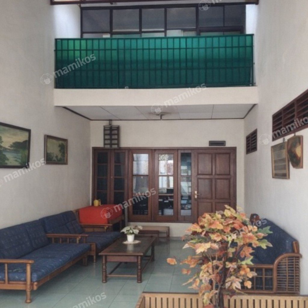 Rumah Sertifikat SHM 4 Kamar Tidur 3 Kamar Mandi Kebayoran Baru Jakarta Selatan