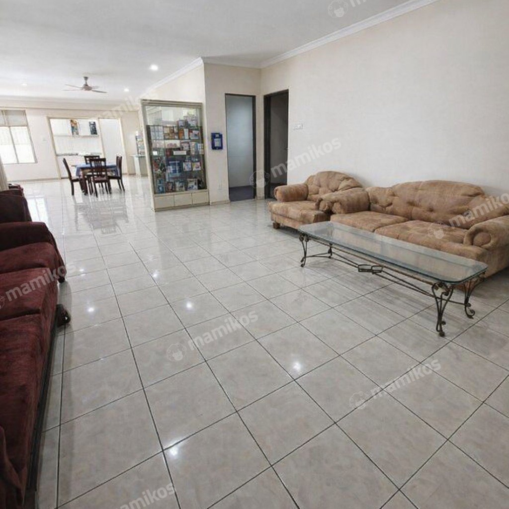 Rumah Sertifikat SHM 4 Kamar Tidur 4 Kamar Mandi Gandaria Jakarta Selatan - Photo 4