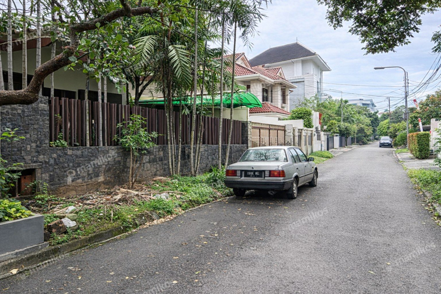 Rumah Sertifikat SHM 2 Kamar Tidur 2 Kamar Mandi Pondok Indah Jakarta Selatan