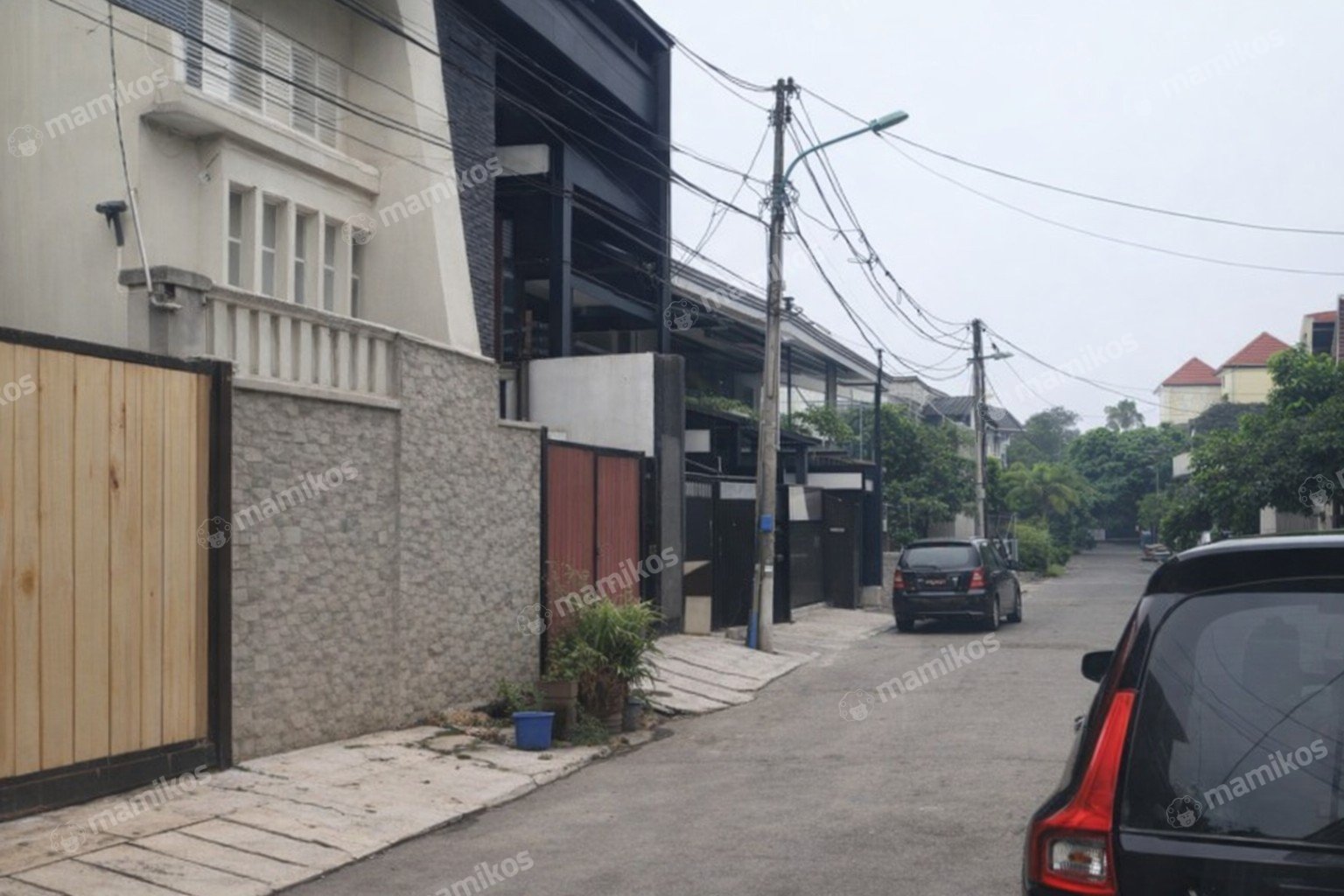 Rumah Sertifikat SHM 3 Kamar Tidur 3 Kamar Mandi Pluit Jakarta Utara - Photo 2