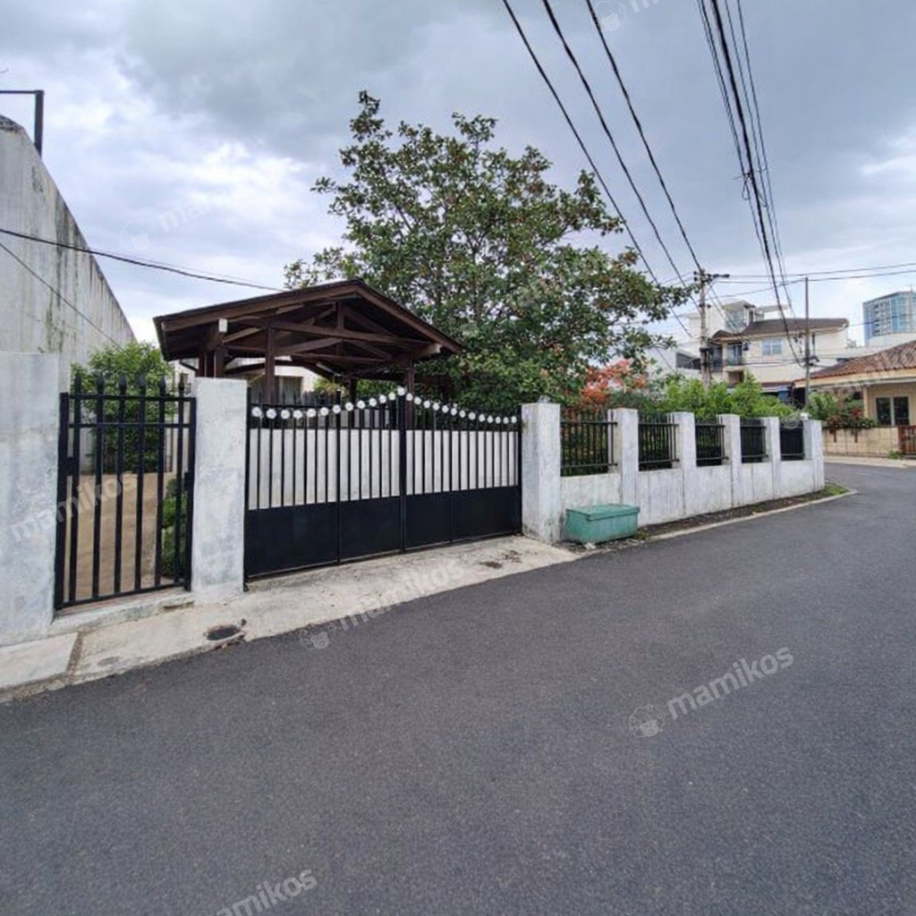Rumah Sertifikat SHM 5 Kamar Tidur 4 Kamar Mandi Slipi Jakarta Barat - Photo 2