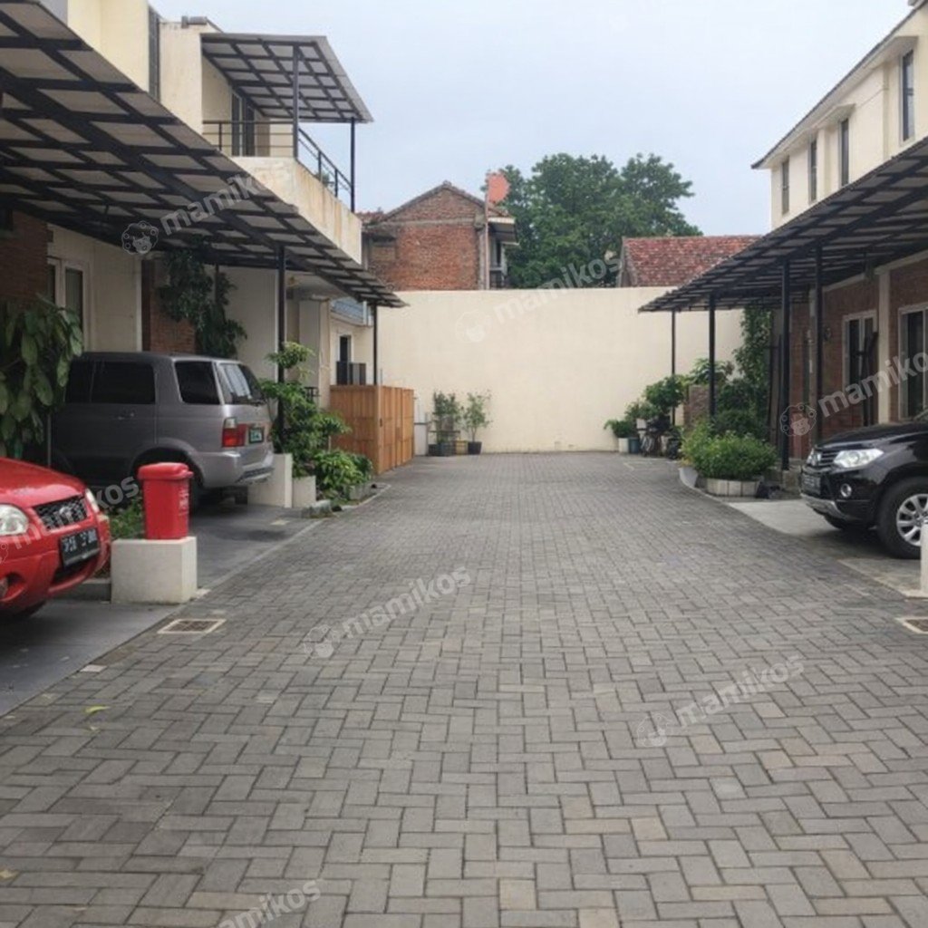 Rumah Sertifikat SHM 4 Kamar Tidur 4 Kamar Mandi Cijantung Jakarta Timur - Photo 4