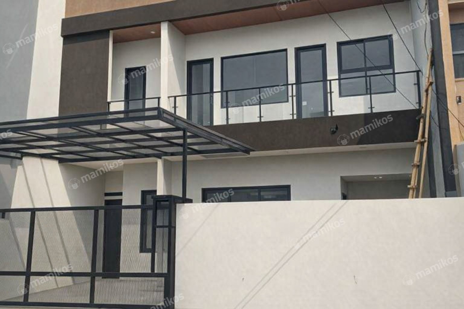 Rumah Sertifikat SHM 5 Kamar Tidur 5 Kamar Mandi Duren Sawit Jakarta Timur