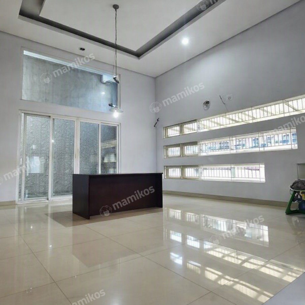 Rumah Sertifikat SHM 5 Kamar Tidur 5 Kamar Mandi Sunter Jakarta Utara - Photo 2