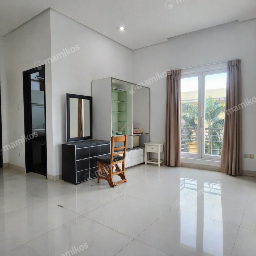 Rumah Sertifikat SHM 5 Kamar Tidur 5 Kamar Mandi Sunter Jakarta Utara - Photo 3
