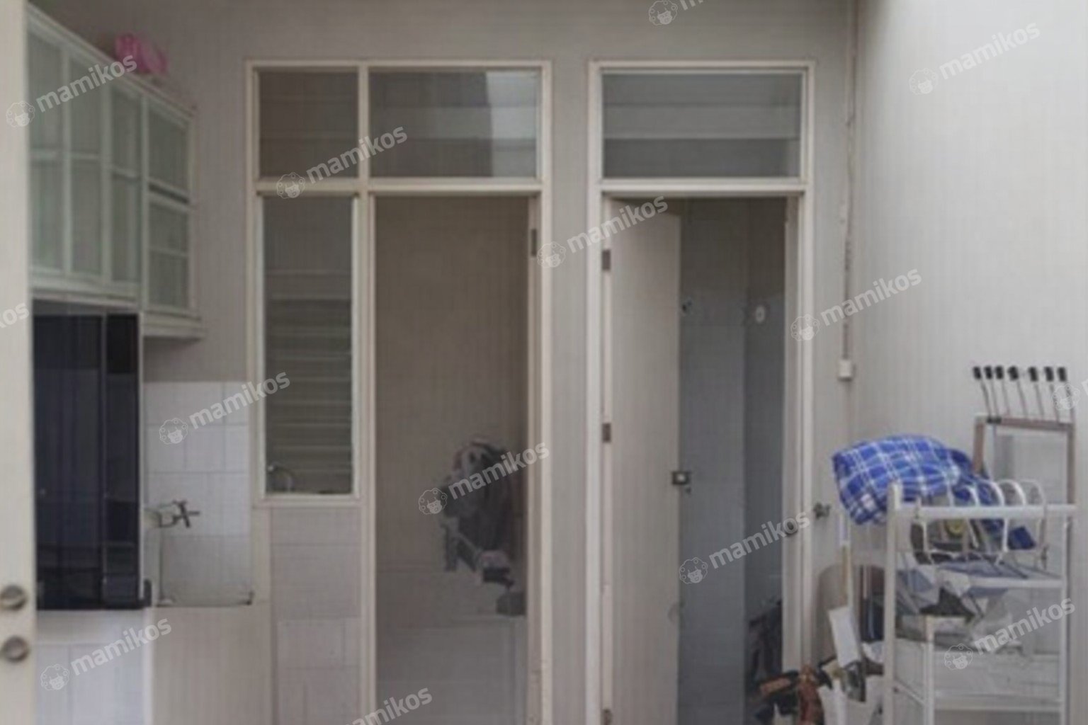 Rumah 5 Kamar Tidur 4 Kamar Mandi Kembangan Jakarta Barat