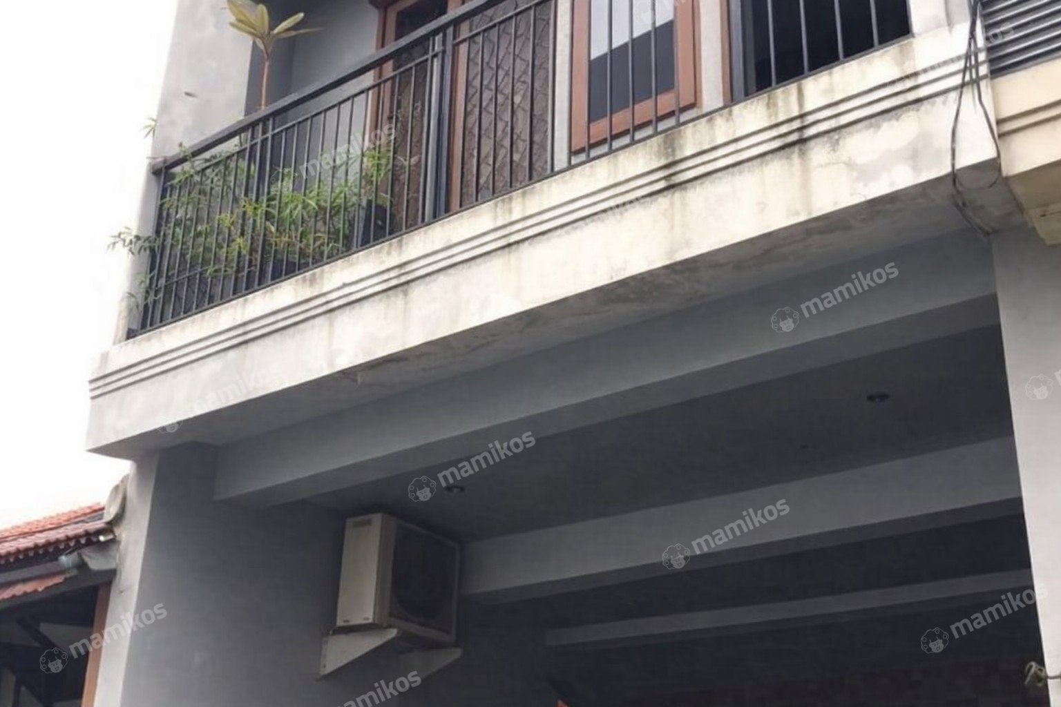 Rumah 3KT 2KM Tanjung Barat Jakarta Selatan