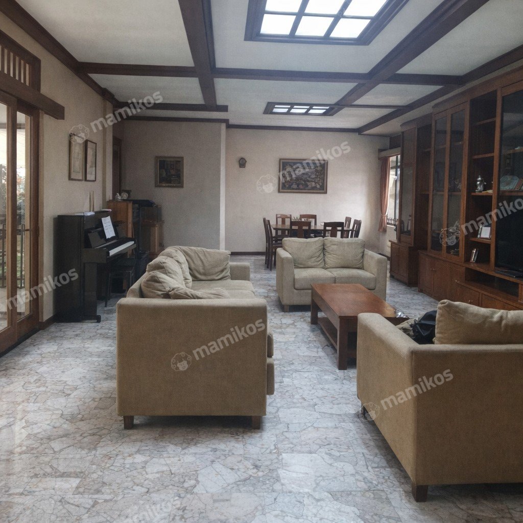 Rumah Sertifikat SHM 3 Kamar Tidur 2 Kamar Mandi Senopati Jakarta Selatan - Photo 4